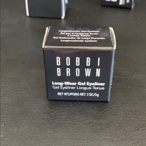 Bobbi Brown